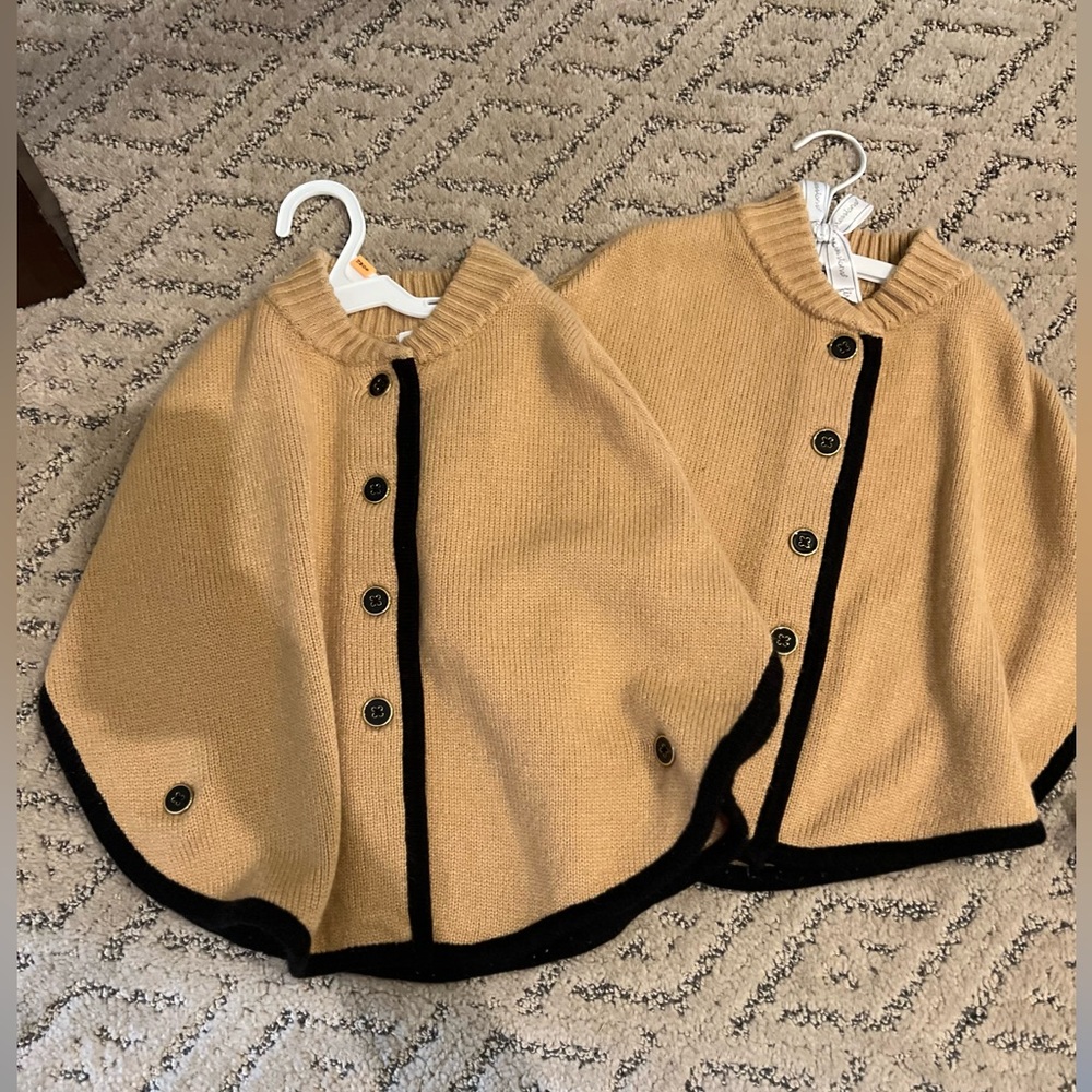 Janie and Jack girls taupe and black cape